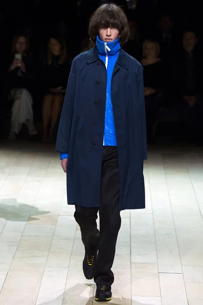 Look 128
